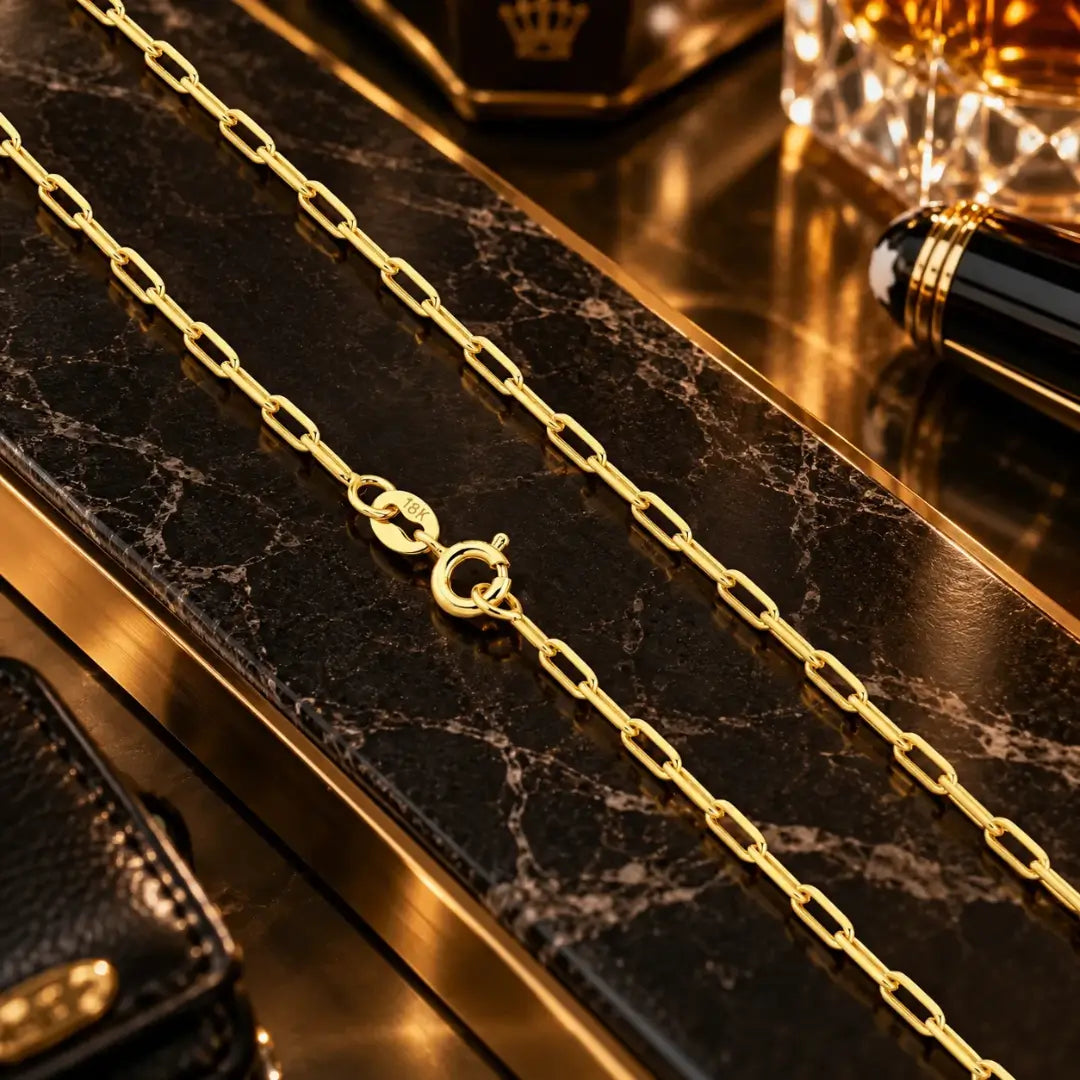 Corrente masculina Cartier dourada com pingente Cruz Palito