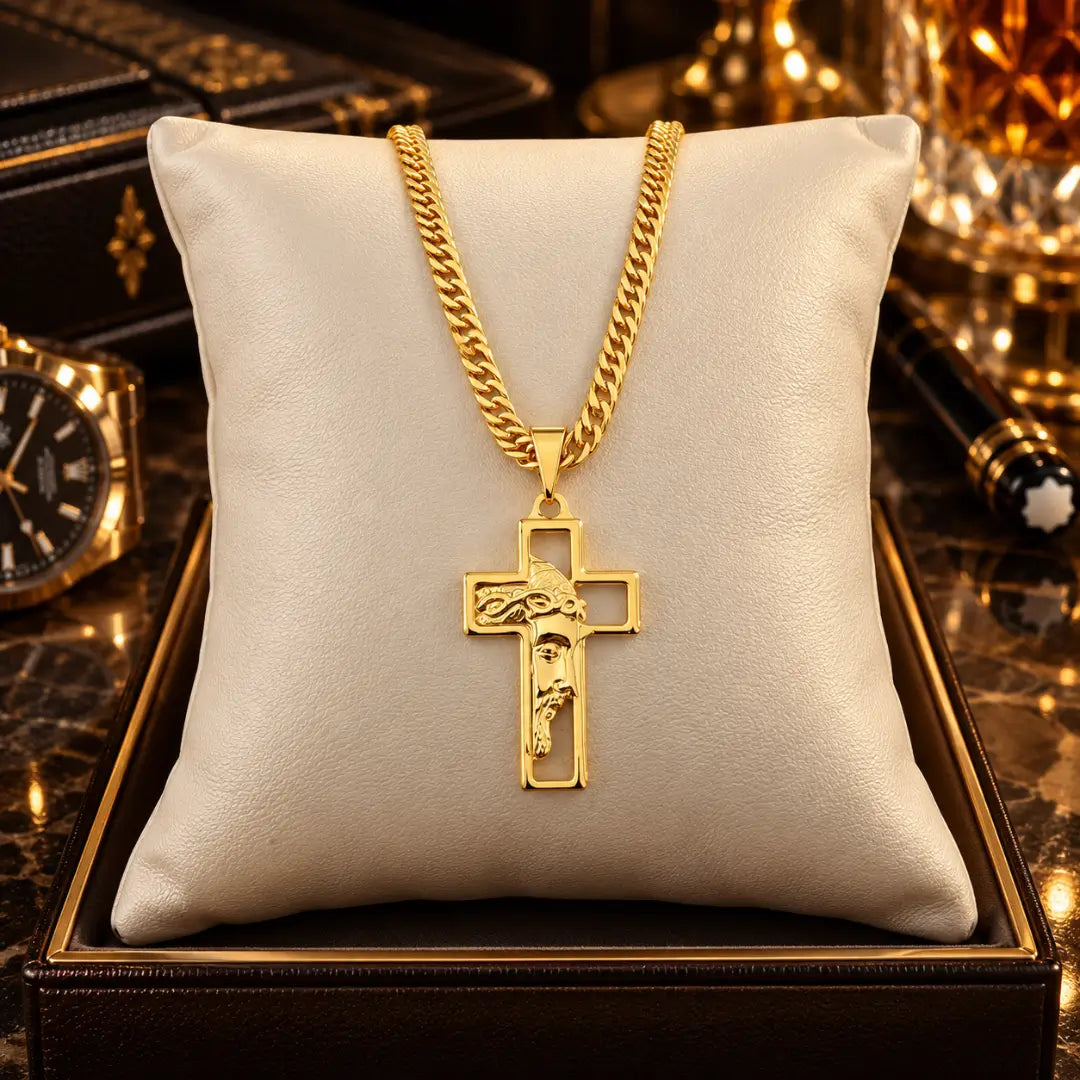 Colar masculino Cruz Face de Cristo banhado a ouro 18K para presente