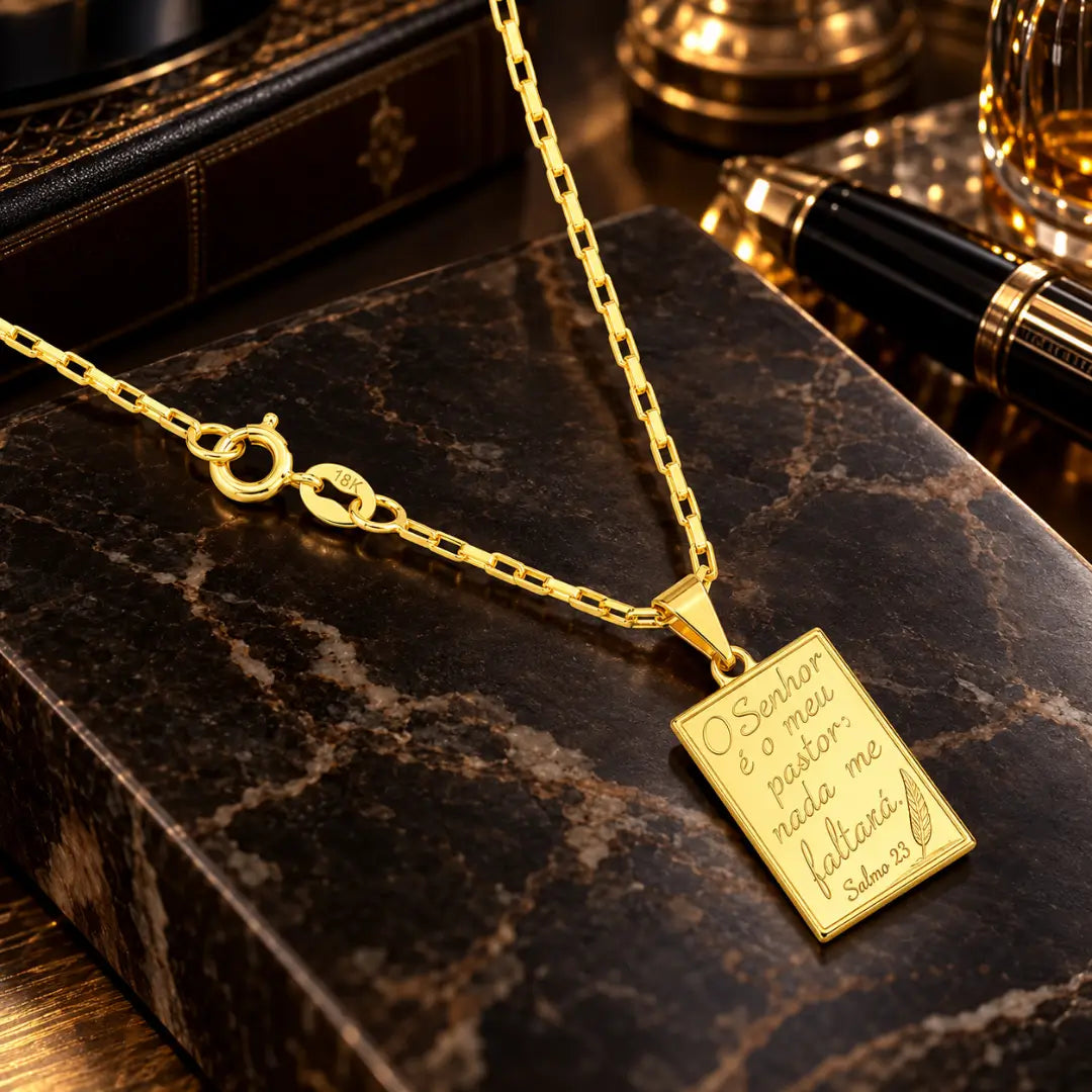 Acabamento dourado do colar masculino Salmos 23