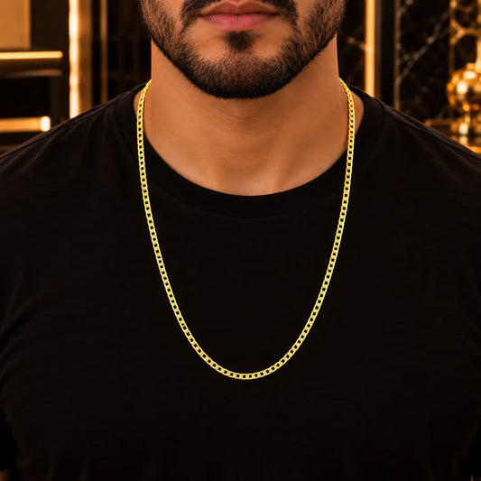 Homem usando Cordão Piastrini Masculino banhado a ouro 18K