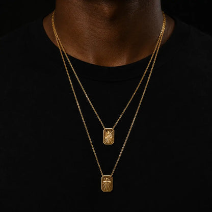 Escapulário Corrente Masculino com Placa Cruz e Jesus Cristo Crucifixo Banhado a Ouro 18k