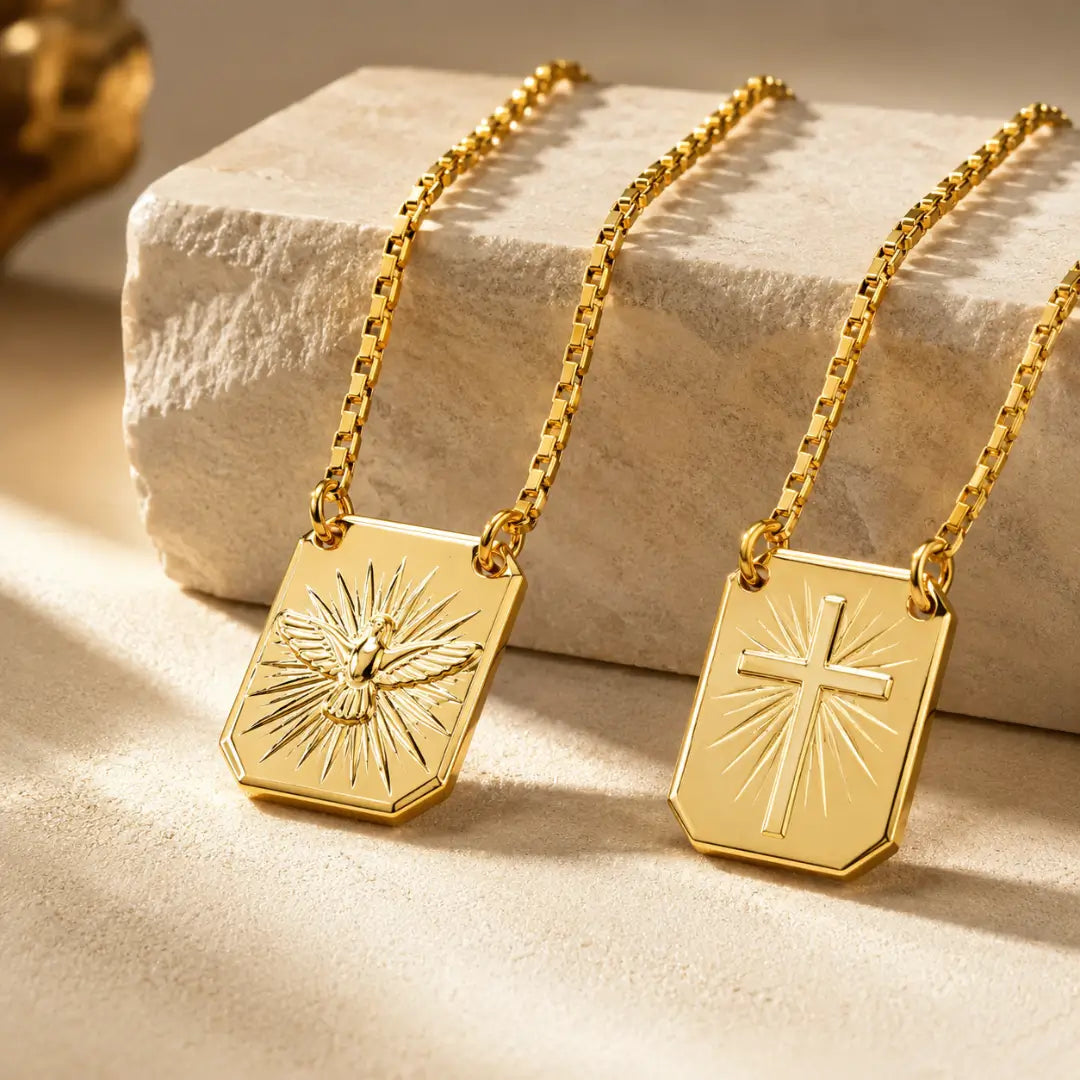 Corrente Escapulário Veneziana Pingente Cruz Banhado a ouro18k Plaquinha Espirito santo e Crucifixo Folheado