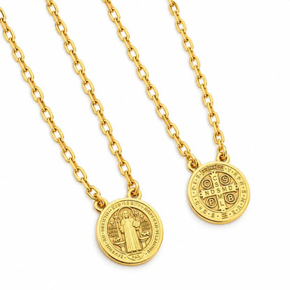 Escapulário São Bento masculino banhado a ouro 18K