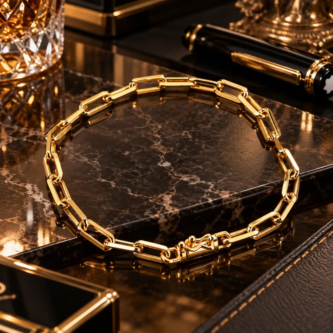 Fecho canhão com trava da pulseira Cartier masculina